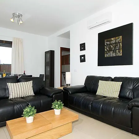 Playa Blanca Sleeps 6 Air Con Wifi * Playa Blanca (Lanzarote)